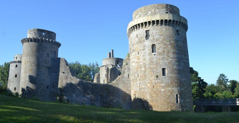 Visiter le château de la Hunaudaye près de Lamballe-Armor