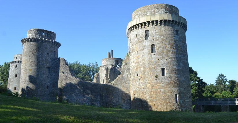 Vacances de la Toussaint au Château de la Hunaudaye, près Lamballe