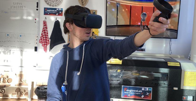 Atelier de découverte de la réalité virtuelle et mixte au Fablab, Fougères