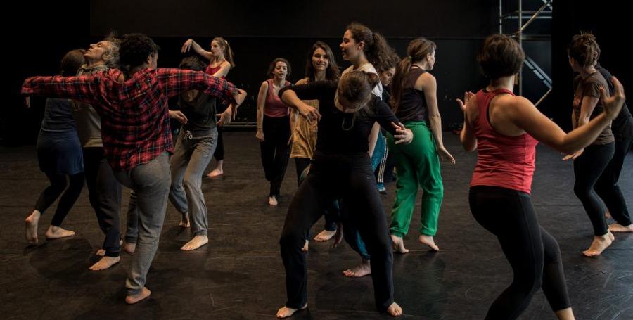 © Timothée Lejolivet "Heures Joyeuses", temps fort danse et convivialité au CCNRB, Rennes
