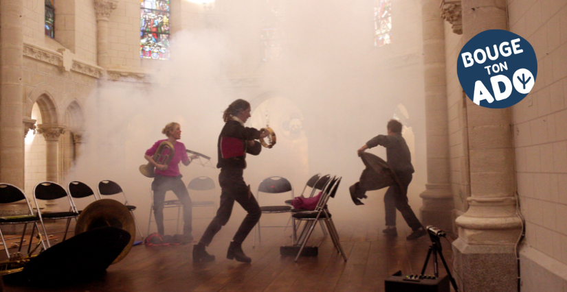© Laura Fouqueré Le feuilleton, spectacle du festival BONUS au Théâtre de Poche près de Rennes