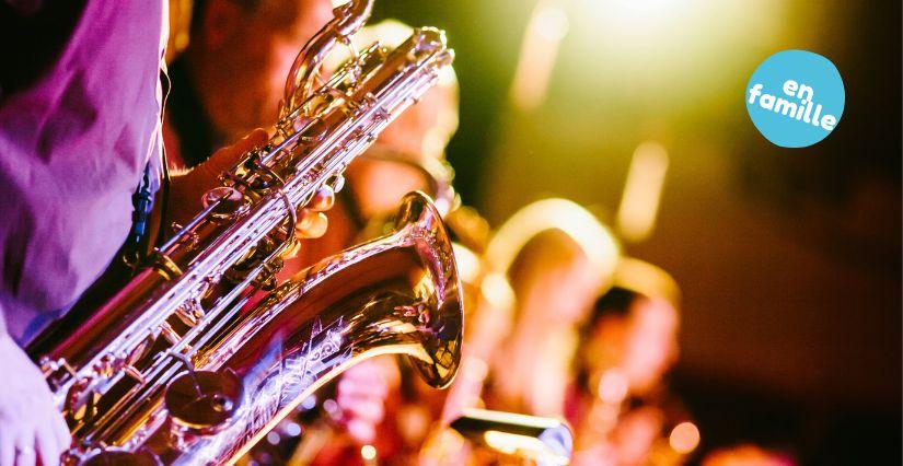 Apéros musicaux, Roche aux Fées Communauté, crédits photo : Unsplash-Jens Thekkeveettil Evènement printanier "Apéro musical" en famille à Retiers