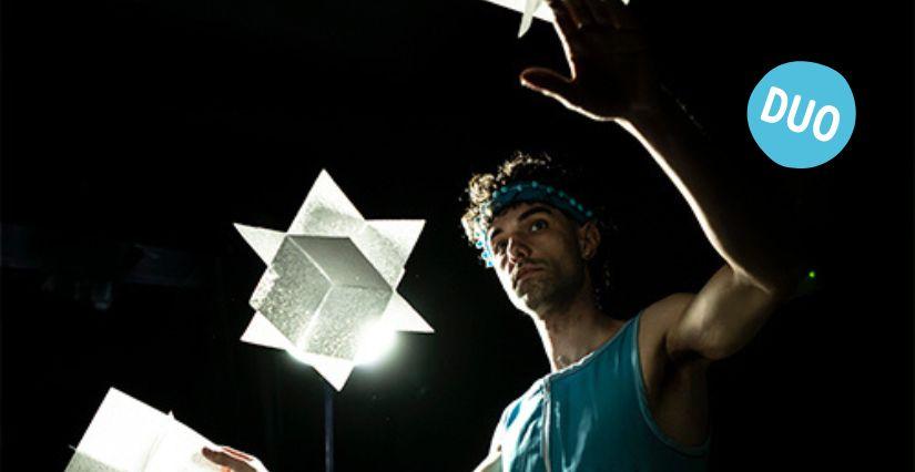 Atelier de jonglerie parent-enfant avec Carlo Cerato, Ay-Roop, Rennes