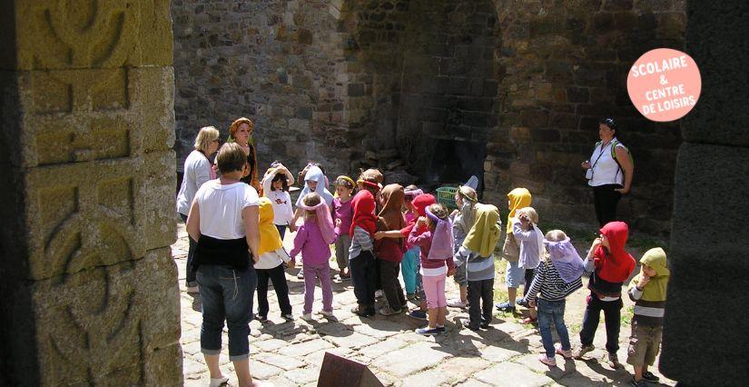 Accueil de groupes scolaires et centre de loisirs au Château de la Hunaudaye : activités et sorties pédagogiques près de Lamballe-Armor